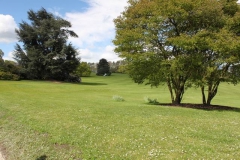 19-landschappelijke-tuin-koninklijke-serres-van-laken